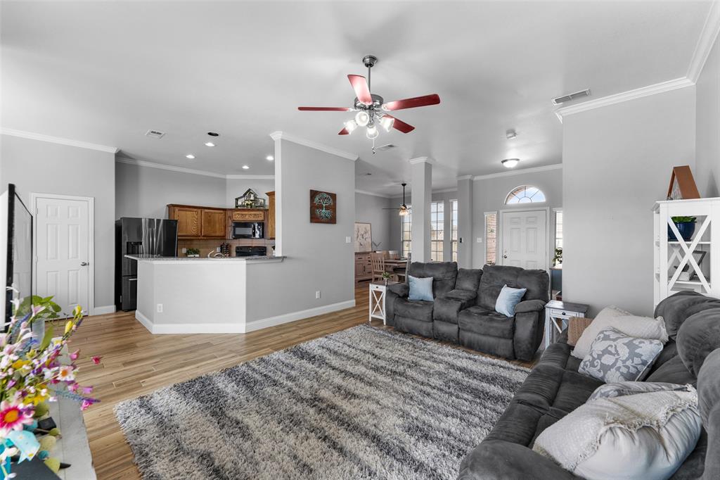 Southview Village Ph One - Residential