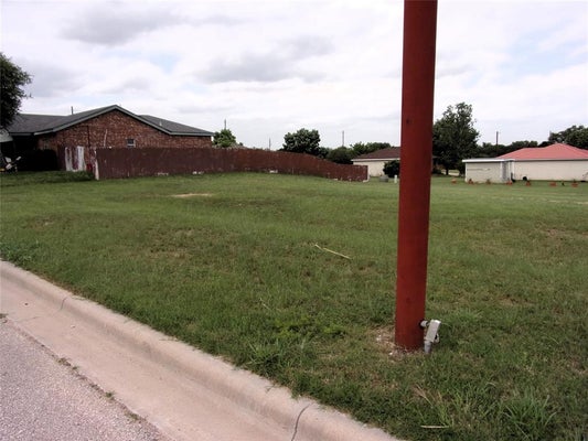 1906 W BROWN ST, SAN SABA, TX 76877 - Image 0f98f3117e893f47b76a871cd1c2d07d/1545451740