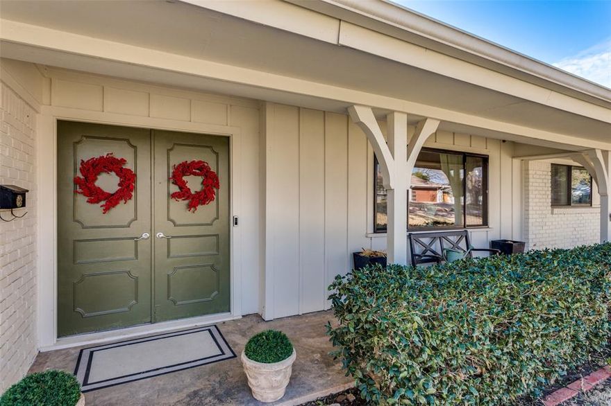 Classic ranch-style home in the heart of Ridgmar! Situated on a large lot of nearly ¼ acre, this home offers wonderful space both inside and out. The expansive front porch welcomes you into a formal living room filled with natural light. The adjacent dining room is perfectly positioned for easy entertaining with convenient access to both the kitchen and main living areas.
The kitchen features a counter-height breakfast bar—ideal for casual family meals or a quick breakfast before work or school. Ample storage and an open layout make this home well suited for any buyer.
Three generously sized bedrooms provide plenty of room to grow. The spacious backyard features a covered patio and stone deck, creating additional outdoor living space and great options for relaxing or entertaining.