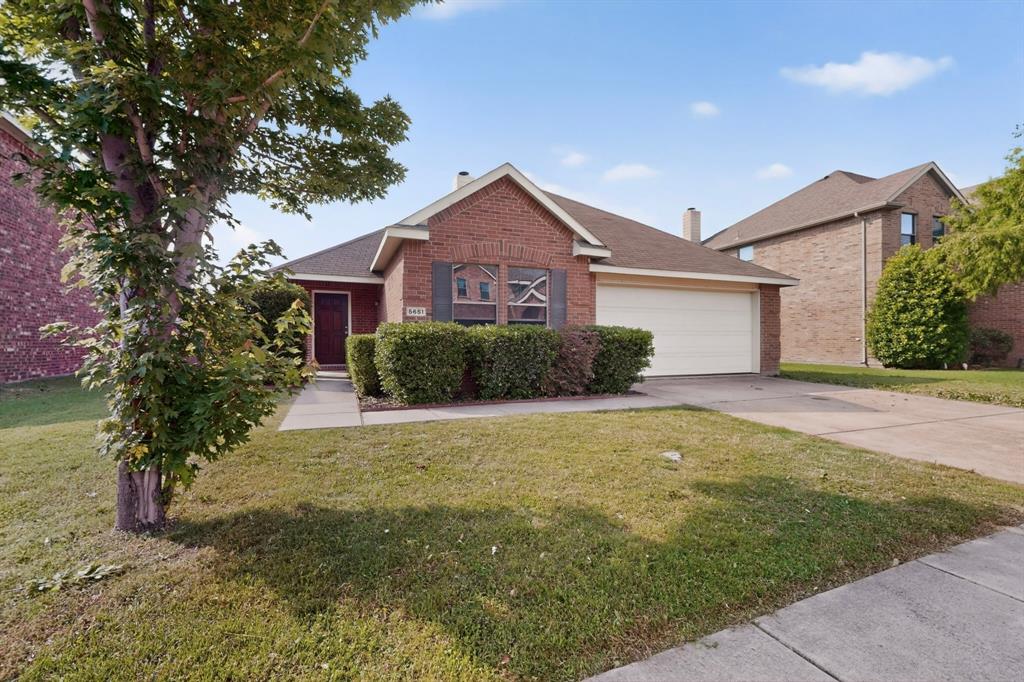 5651 Lincolnwood Drive