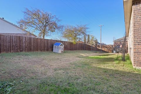 A home in Crowley