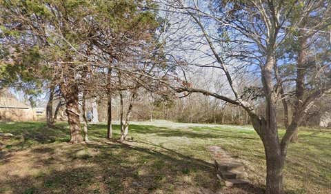 Photo of 113 Boatley Street, Commerce, TX 75428 (MLS # 21063292)