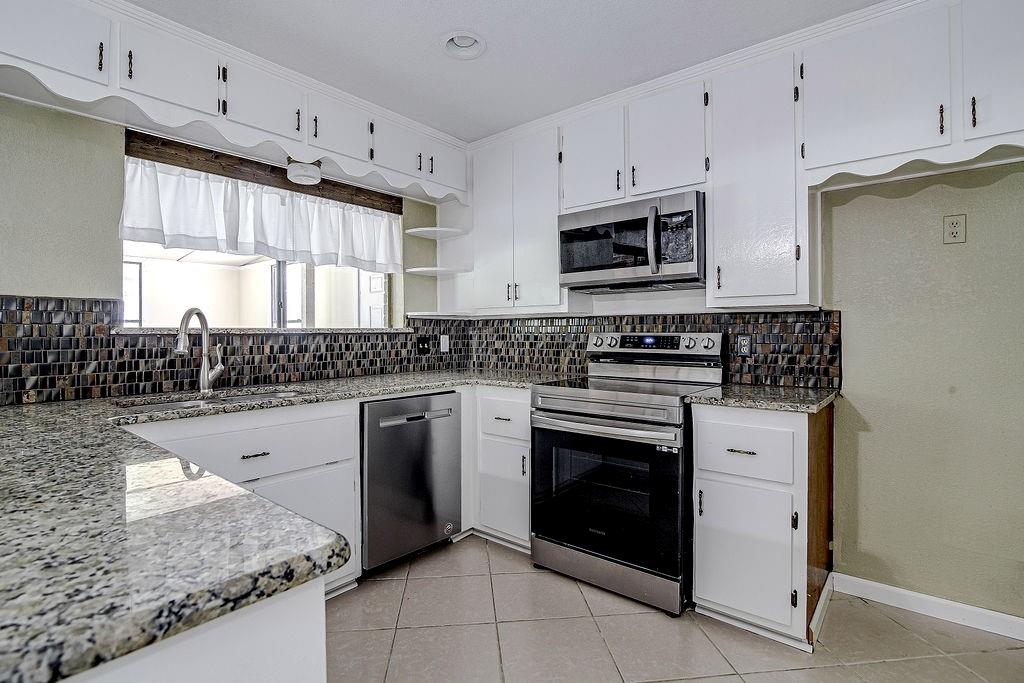 Lincoln Park - Residential