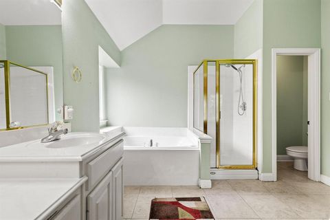 Tiny photo for 2009 Lake Fork Court, Denton, TX 76210 (MLS # 21197892)