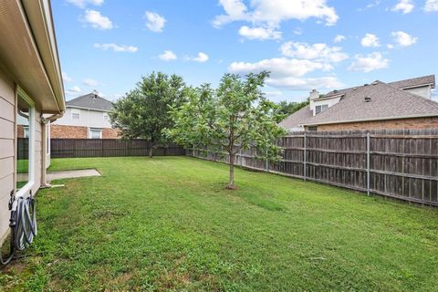 Tiny photo for 2009 Lake Fork Court, Denton, TX 76210 (MLS # 21197892)