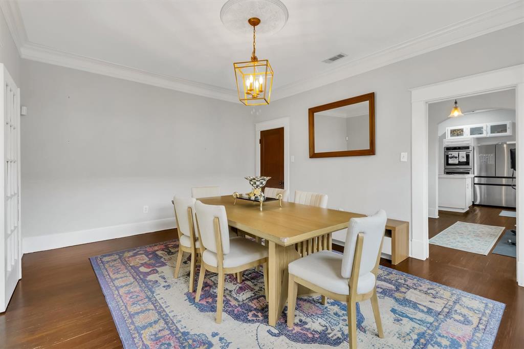 Winnetka Heights - Residential