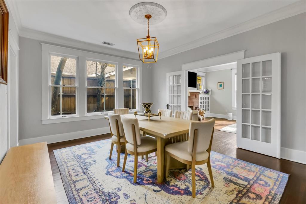 Winnetka Heights - Residential