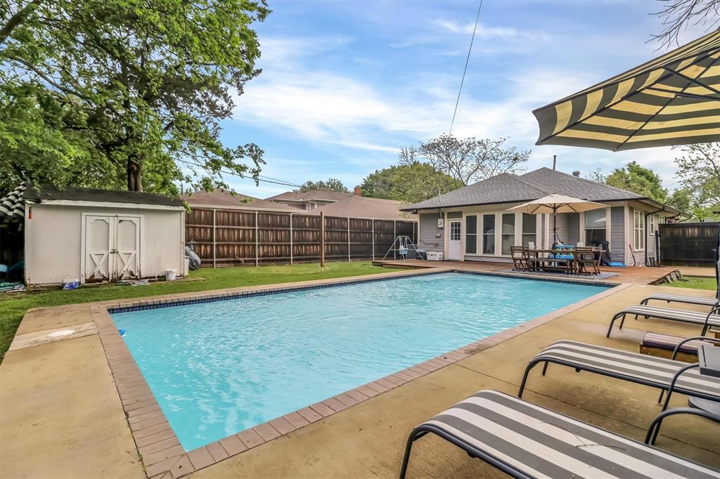 Winnetka Heights - Residential