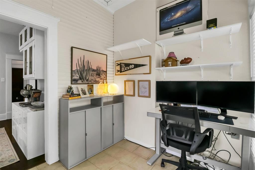 Winnetka Heights - Residential