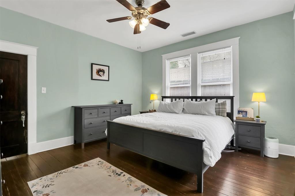 Winnetka Heights - Residential