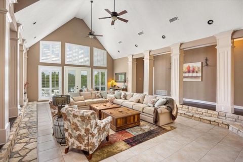 6410 Westover Drive Granbury TX 76049