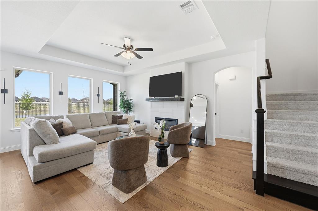 7315 Prairieside Trail