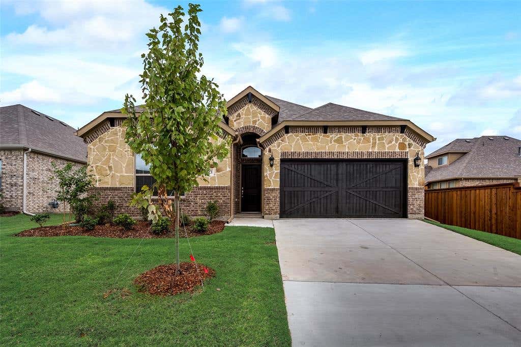 Photo of 1523 Charismatic Court, Rockwall, TX 75032 (MLS # 21313873)