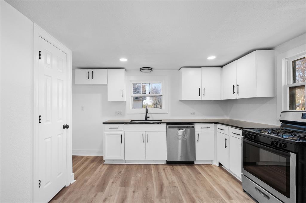 Oakeview Addn Resurvey - Residential