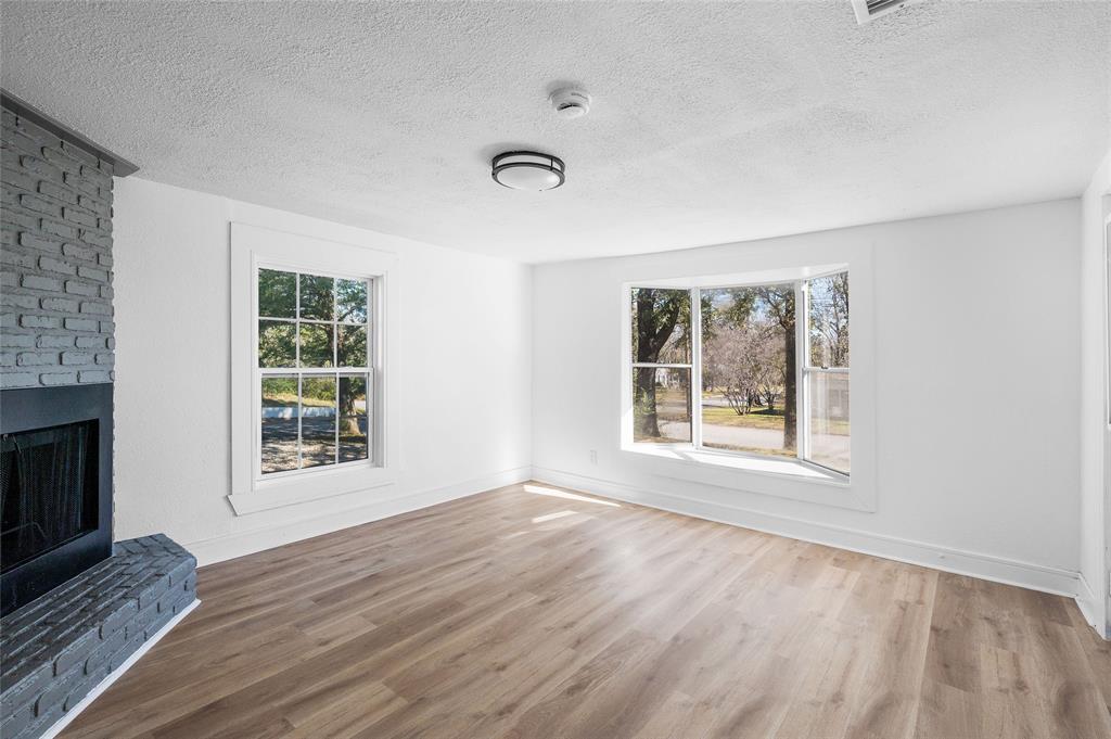 Oakeview Addn Resurvey - Residential