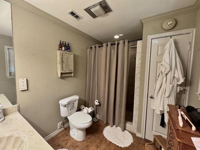 MJ HENSHAW - Residential