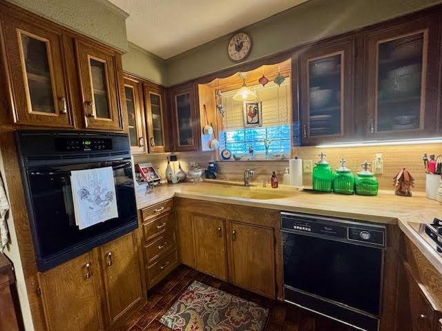 MJ HENSHAW - Residential