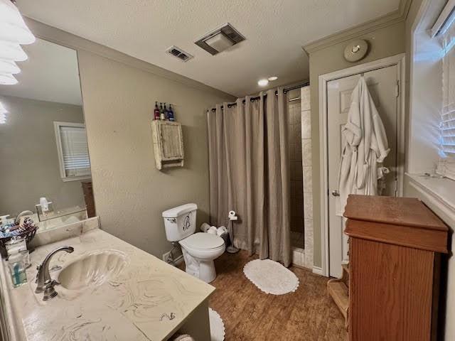 MJ HENSHAW - Residential