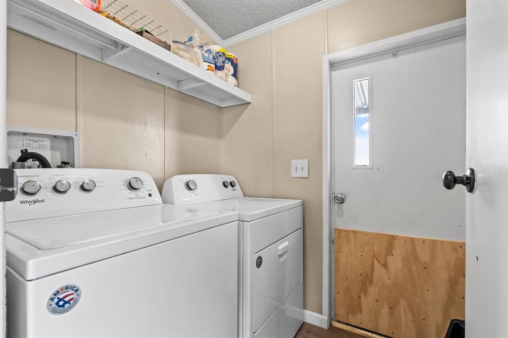 Mineral Wells, Texas 76067, United States, 3 Bedrooms Bedrooms, ,2 BathroomsBathrooms,Residential,Active,91052