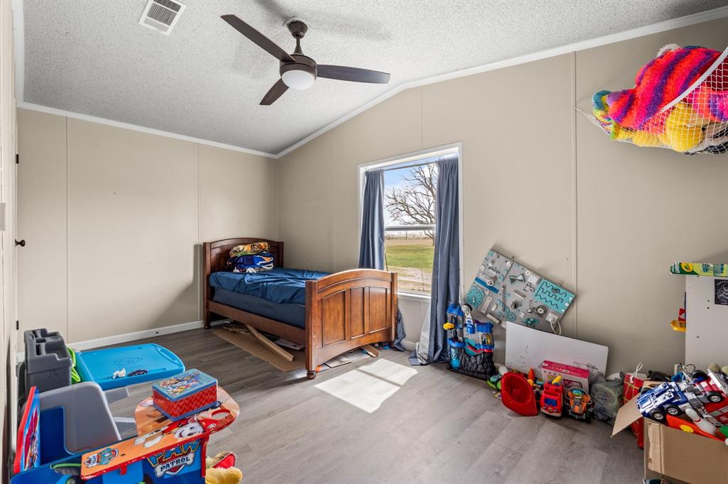 Mineral Wells, Texas 76067, United States, 3 Bedrooms Bedrooms, ,2 BathroomsBathrooms,Residential,Active,91052