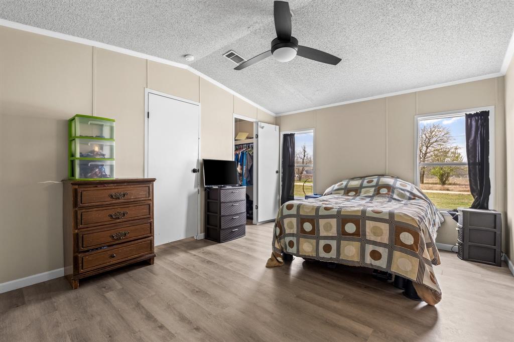 Mineral Wells, Texas 76067, United States, 3 Bedrooms Bedrooms, ,2 BathroomsBathrooms,Residential,Active,91052