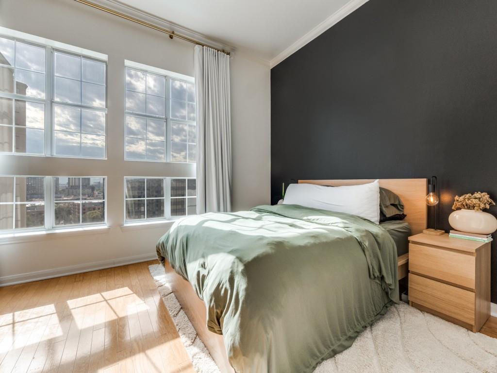 Renaissance On Turtle Creek Condo - Residential