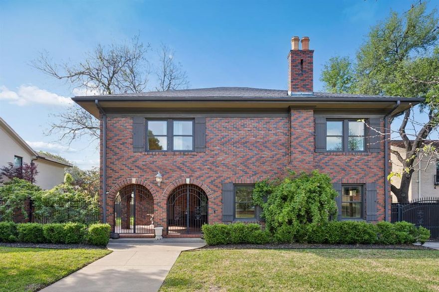 Distinguished 1935 two story home in the coveted University Place neighborhood, perfectly positioned in the heart of Fort Worth’s sought-after 76109 corridor. This timeless residence blends classic architecture with generous living space, offering 4 bedrooms, 2.5 bathrooms, and 3,842 square feet of character-rich living area on an 11,680 sq ft lot.
From the moment you arrive, the curb appeal and architectural integrity of this era-defining home make a lasting impression. Inside, you’ll find an expansive floor plan with room to entertain, gather, and grow, all anchored by the craftsmanship that defined 1930s construction. The two-car garage adds everyday convenience, while the lot size provides outdoor space rarely found in this prime location.
Situated just minutes from TCU, the Fort Worth Zoo, the Cultural District, and West 7th dining and entertainment, this address puts everything Fort Worth has to offer at your doorstep. Whether you’re looking to restore a piece of history or move into a well-established neighborhood with lasting value, 2809 Park Hill is an opportunity you won’t want to miss.