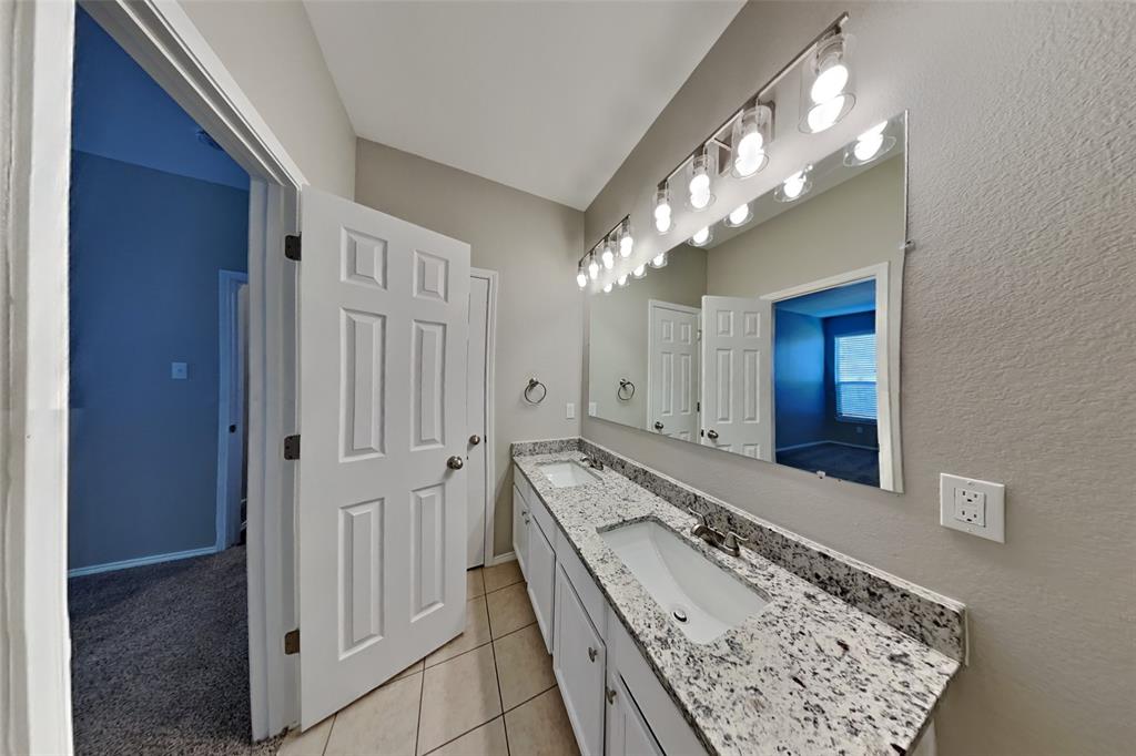 Parks At Boat Club The - Residential Lease