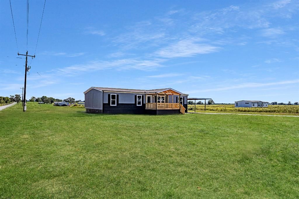 Photo of 4127 Denver Road, Sunset, TX 76270 (MLS # 21244015)