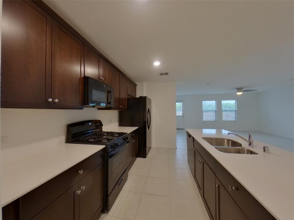 Sendera Watermill - Residential Lease