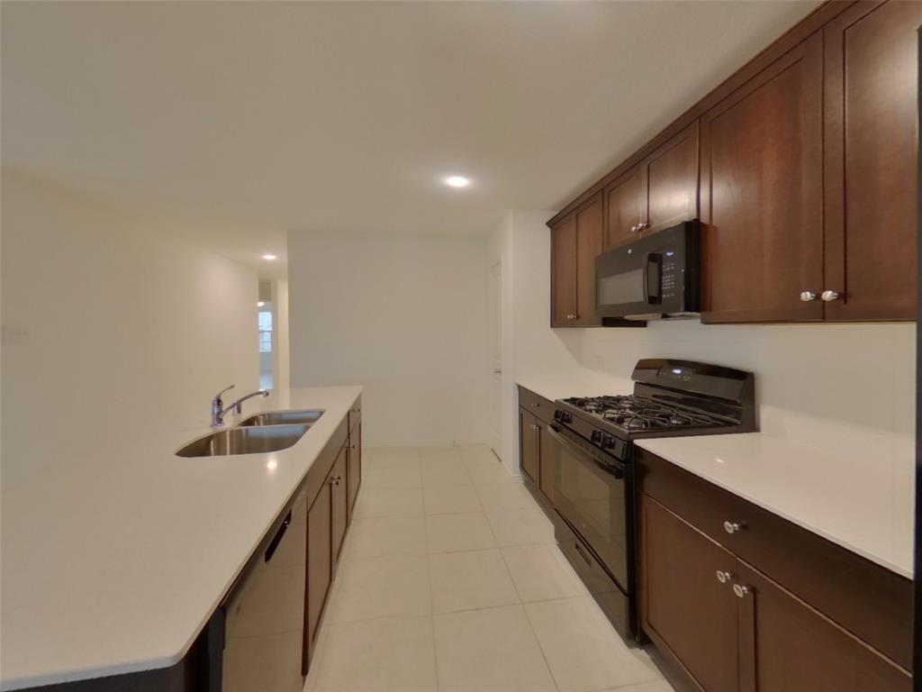 Sendera Watermill - Residential Lease