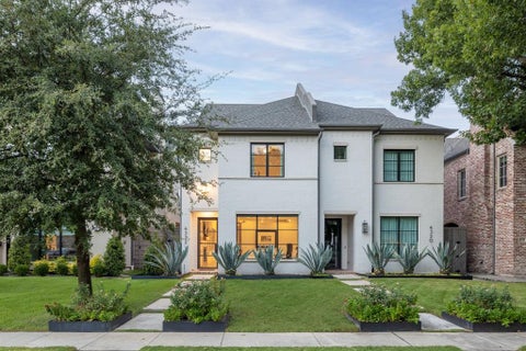 Photo of 4322 Emerson Avenue, University Park, TX 75205 (MLS # 21383970)