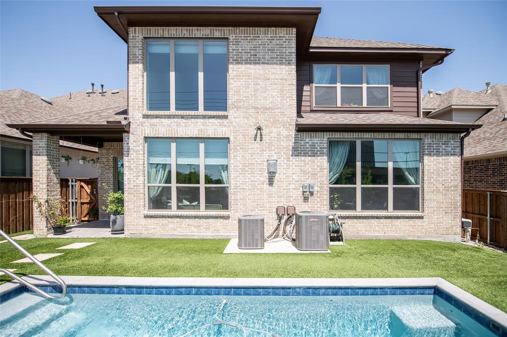 8234 Vitex Avenue