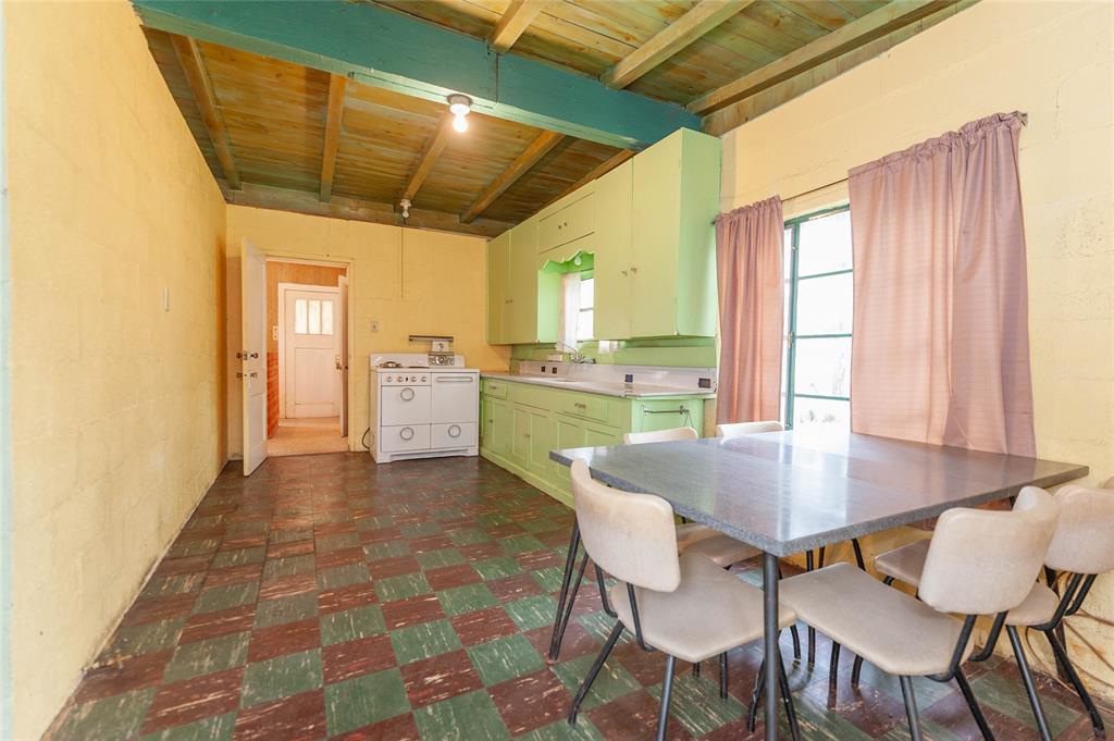 Cedar Crest - Residential