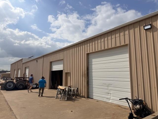 Wolters Indust P - Commercial Sale