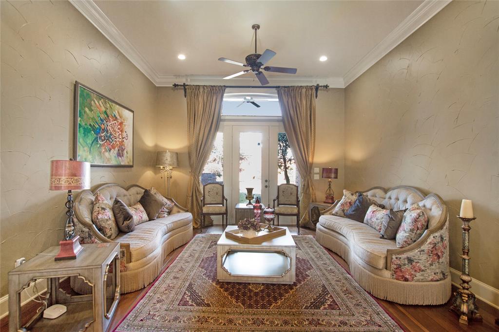 Holly Heights - Residential