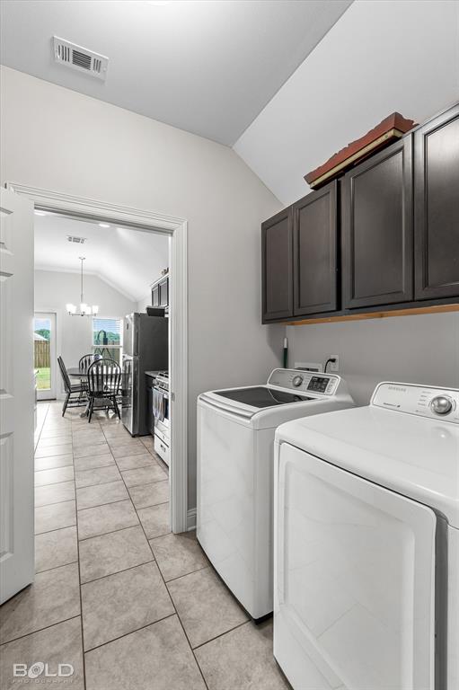 Bossier City, Louisiana 71111, United States, 3 Bedrooms Bedrooms, ,2 BathroomsBathrooms,Residential,Contingent,146785