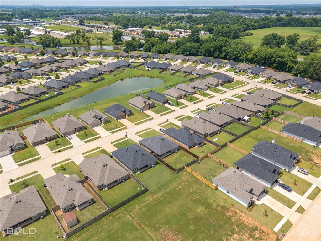 Bossier City, Louisiana 71111, United States, 3 Bedrooms Bedrooms, ,2 BathroomsBathrooms,Residential,Contingent,146785