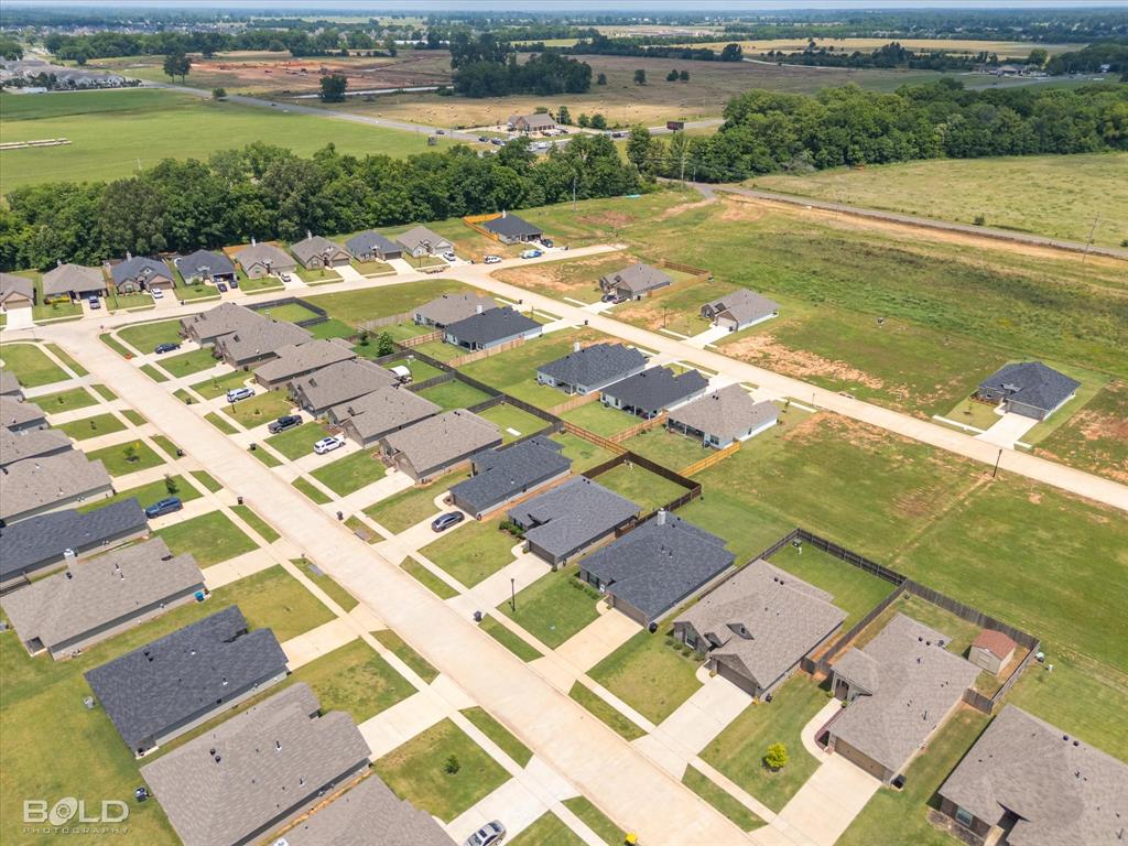 Bossier City, Louisiana 71111, United States, 3 Bedrooms Bedrooms, ,2 BathroomsBathrooms,Residential,Contingent,146785