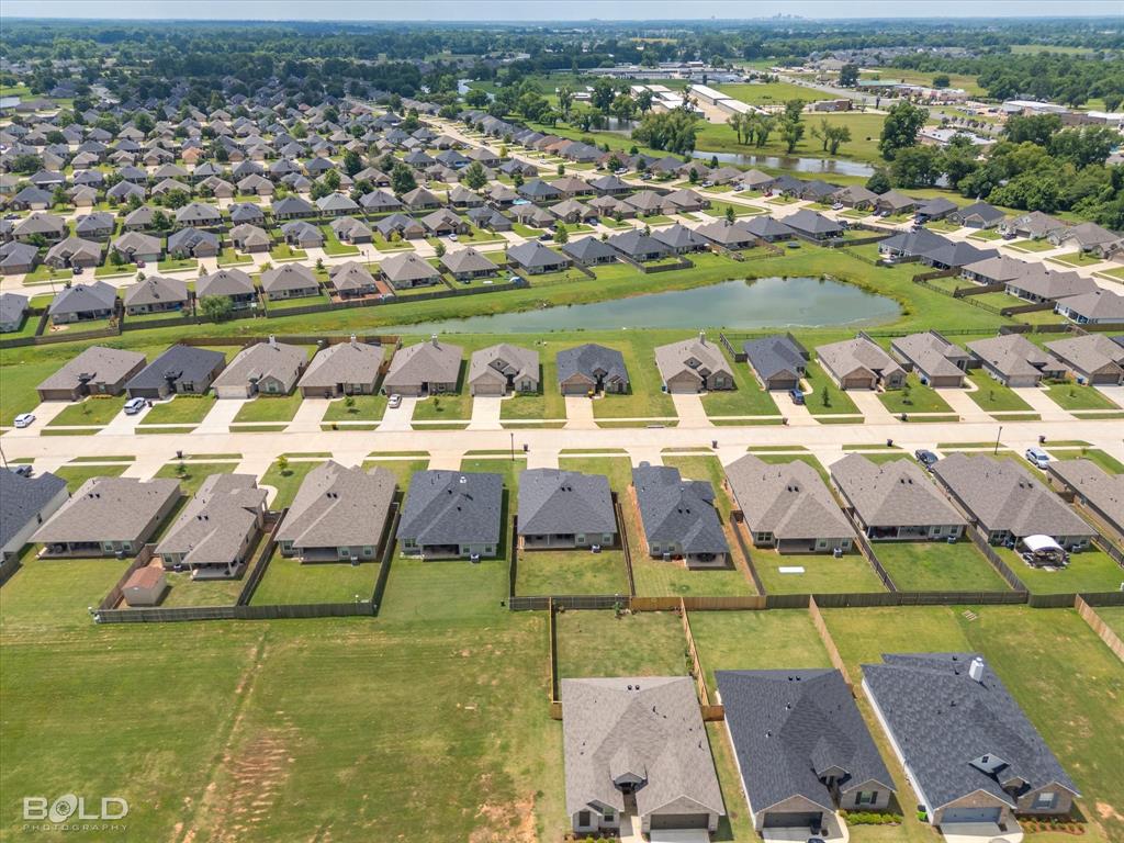 Bossier City, Louisiana 71111, United States, 3 Bedrooms Bedrooms, ,2 BathroomsBathrooms,Residential,Contingent,146785