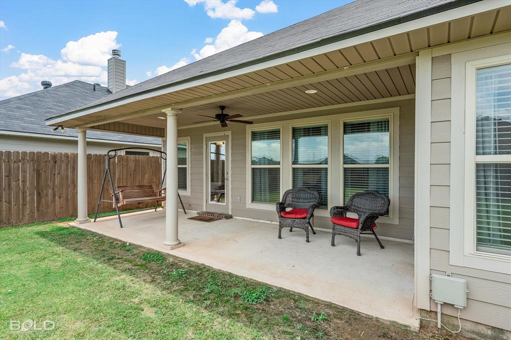 Bossier City, Louisiana 71111, United States, 3 Bedrooms Bedrooms, ,2 BathroomsBathrooms,Residential,Contingent,146785