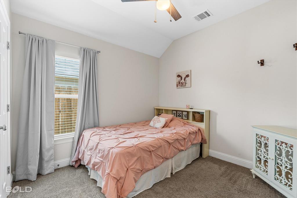 Bossier City, Louisiana 71111, United States, 3 Bedrooms Bedrooms, ,2 BathroomsBathrooms,Residential,Contingent,146785