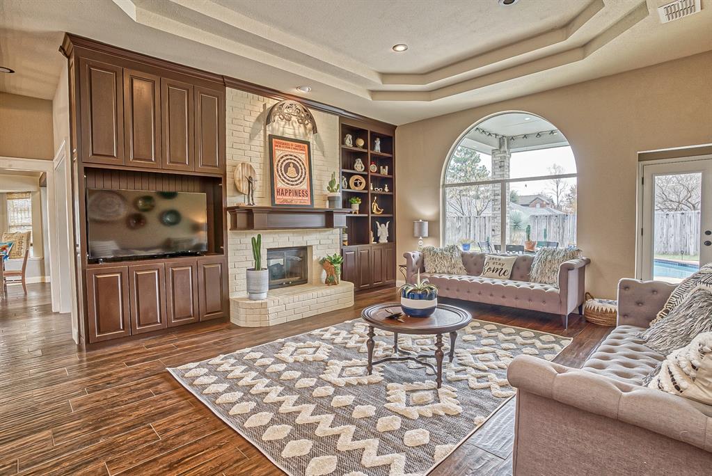 Foster Village Add - Residential