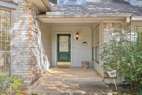 A home in Lewisville