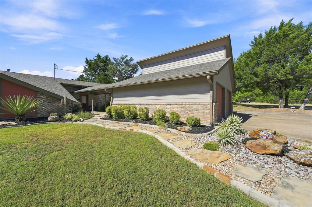 3840 Mockingbird Lane