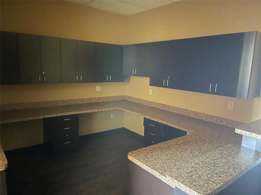 Crawford Place - Commercial Lease