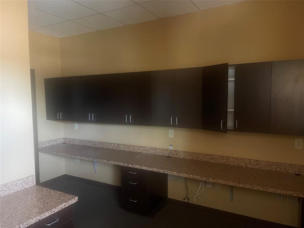 Crawford Place - Commercial Lease