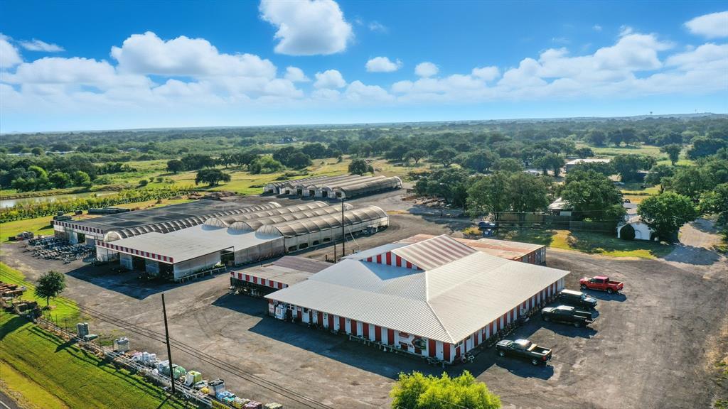 3240 Highway 183 N