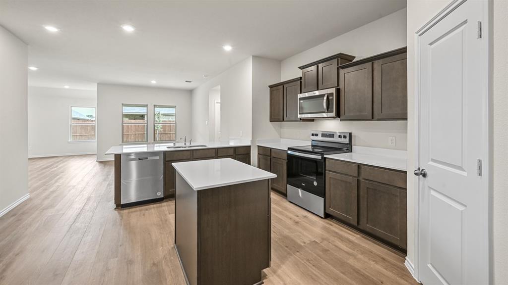 Waverly Estates - Residential