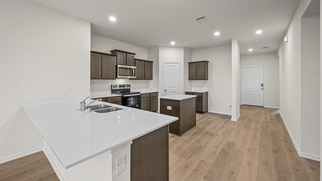 Waverly Estates - Residential